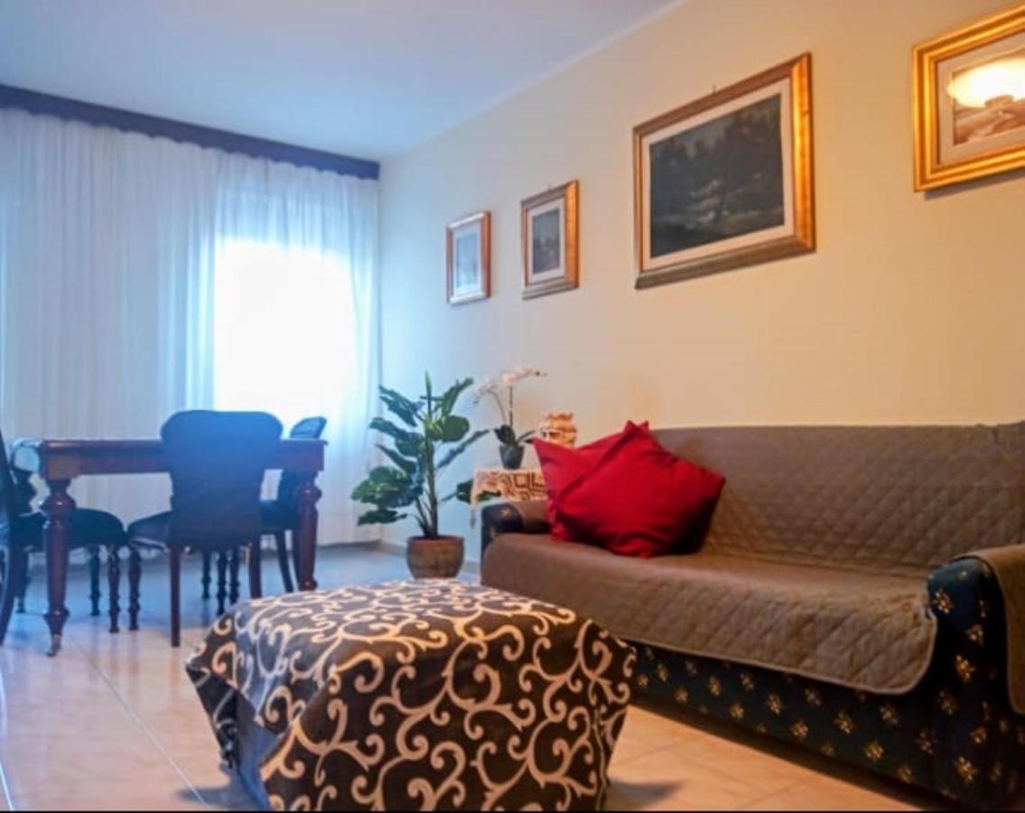 Lorenzo Guest Suite With Free Private Parking-- Cantieri Culturali Palermo Kültér fotó