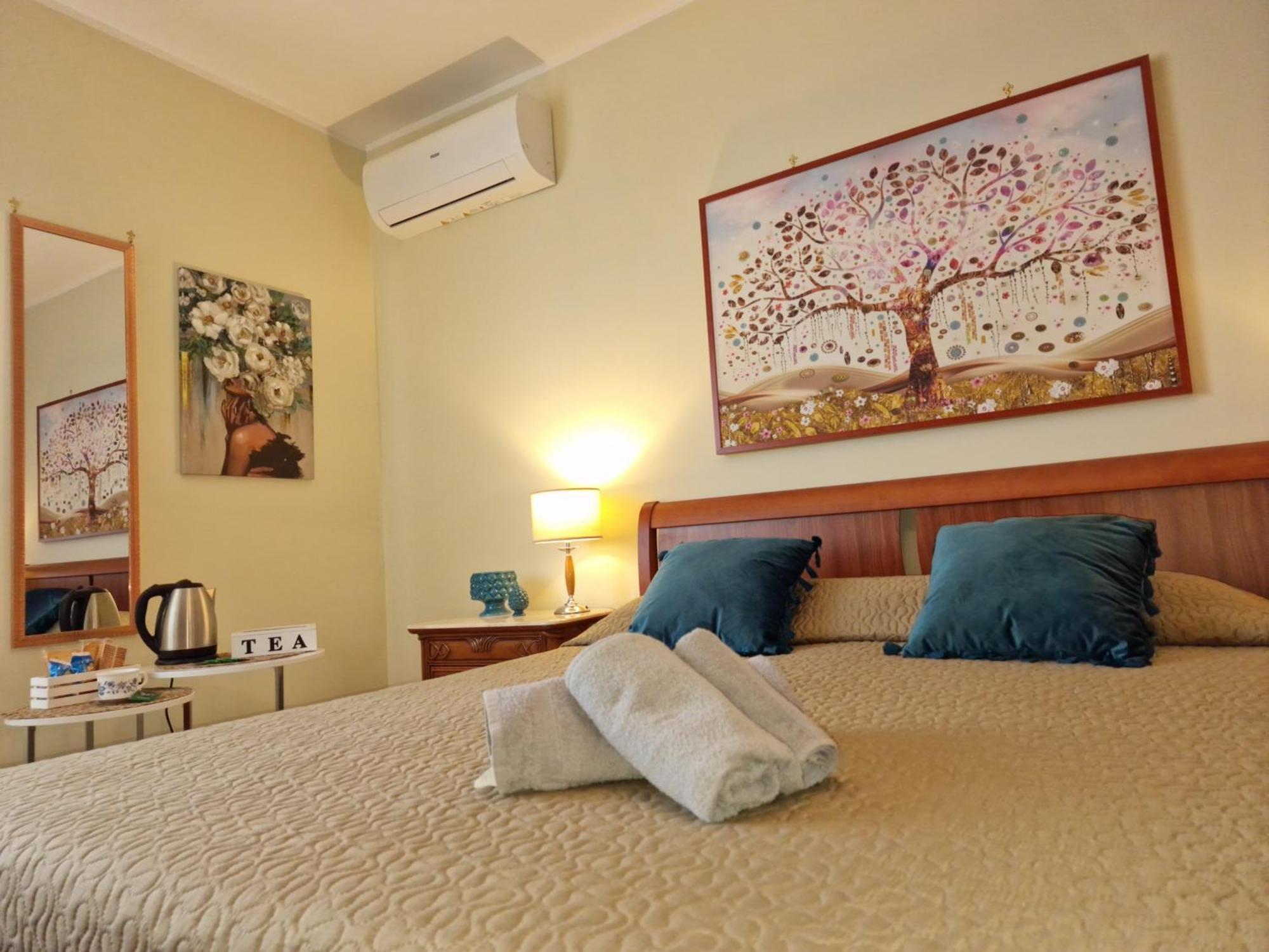 Lorenzo Guest Suite With Free Private Parking-- Cantieri Culturali Palermo Kültér fotó