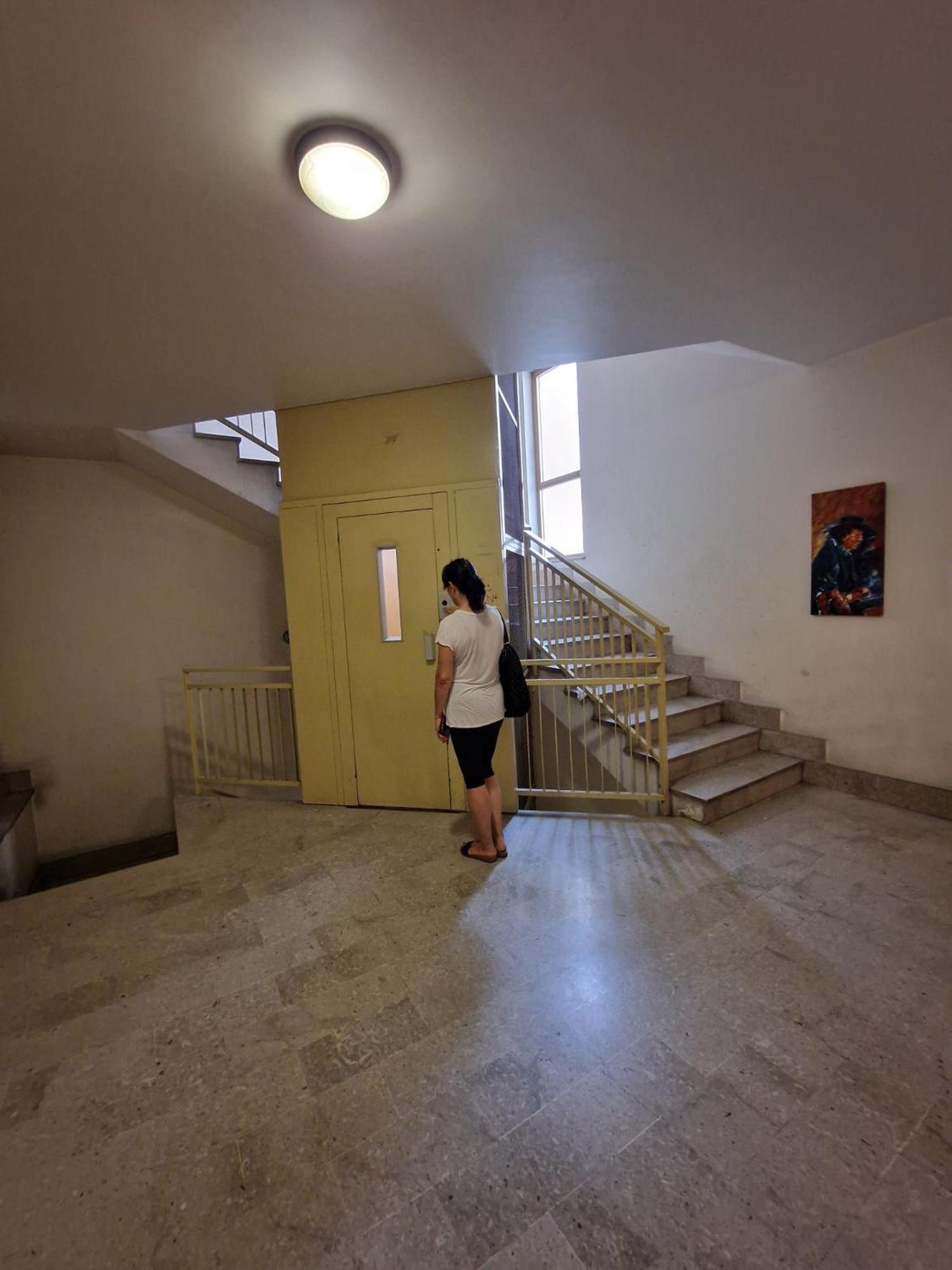 Lorenzo Guest Suite With Free Private Parking-- Cantieri Culturali Palermo Kültér fotó